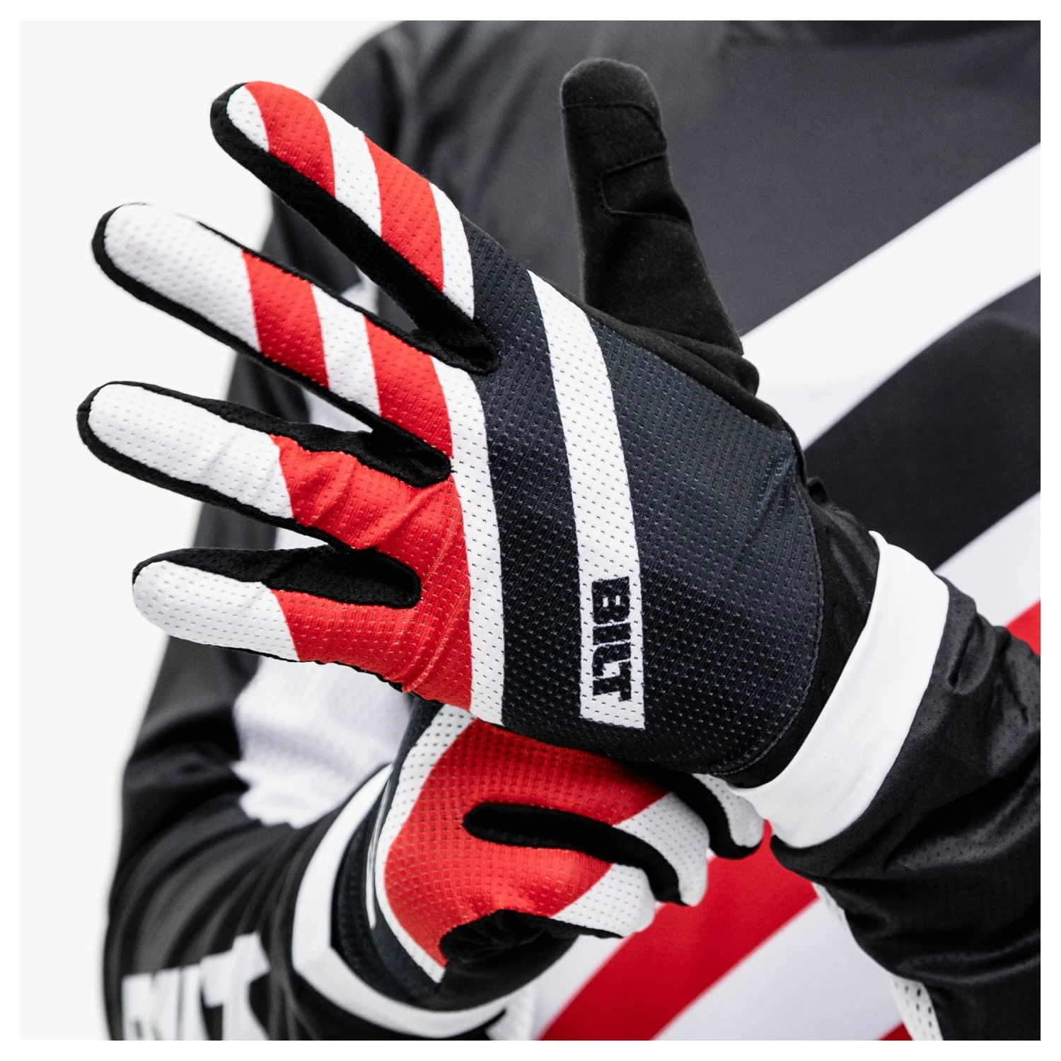 BILT Lux Sleek Gloves - Image 4
